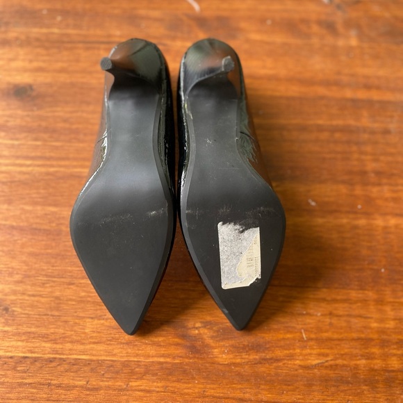 Steve Madden Luxe L-Kasey Black Patent Snake Heels.  Size 8 - Picture 6 of 7